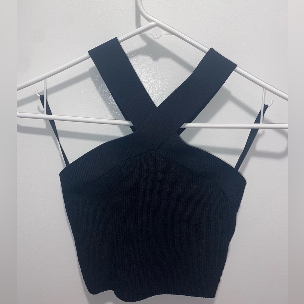 Babaton Black Cross-Back Ribbed Camisole